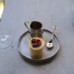 Foie gras pudding