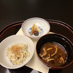 錦水 - ゴチになります特別コース２５０００円（推定）。季節のご飯、赤出汁。炊き具合が今ひとつで。。。