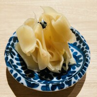 鮨 秀とら - ガリ