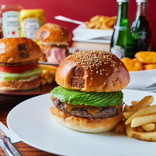 Russet Burbank Cheese Burger RBB ハンバーガー（Russet