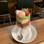 カフェ 寛味堂 - パフェセット ￥1540 ワンドリンク制なのでコーヒーも頼みました