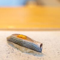 鮨 なんば 日比谷 - 2022.4 小肌 37℃ / 18℃