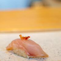 鮨 なんば 日比谷 - 2022.4 金目鯛 37℃ / 21℃