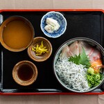 Seafood whitebait bowl set meal