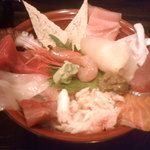 Uouma - 1300円の海鮮丼