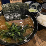 家系ラーメン クックら - かため多め海苔刻みネギライス