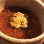 Yokohama Sakafune - いくらと雲丹の土鍋御飯