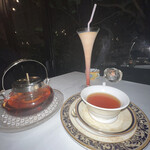 マッシモ・マリアーニ - アールグレイの食器が素敵