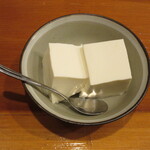 魚虎 - アンニン豆腐(自家製) 380円