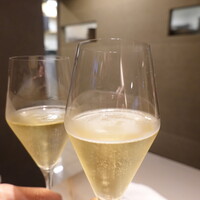 魚介のイタリア料理 murata - 最初はシャンパン