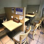 梅田 釜たけうどん - 