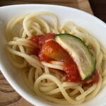 F - トマトと茄子の冷製パスタ！