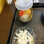 ANAホリデイ・イン - フルーツカクテル、チーズ