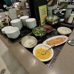 ANAホリデイ・イン - サラダ