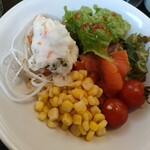 ANAホリデイ・イン - サラダ