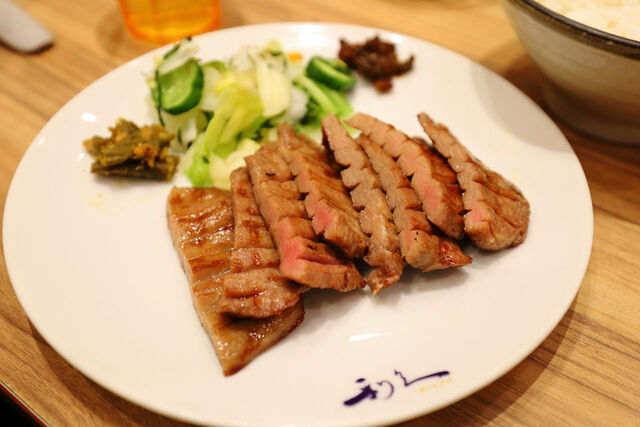 牛たん炭焼 利久 イオンモール盛岡店 - 前潟（牛タン）の写真