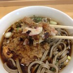 一〇そば - ゲソがてんこ盛りだよ