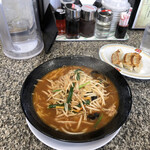 Gyouza No Oushou - 味噌ラーメン+ジャストサイズ餃子