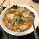 Shinrakuen - 中華丼