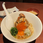 酒肴場 屯 - 「青森産桜蟹のまぜそば」¥1500