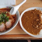 春来軒 - Ｂセット  ラーメン＆半カレーライス  930円