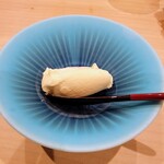 勢麟 - 自家製の蜂蜜ミルクアイスクリーム