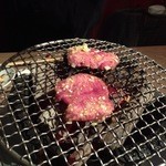 圭 - タン塩を炭火で。。