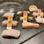 鶏焼いて蕎麦で〆る 個室居酒屋 鳥や - 料理写真:厳選ブランド鶏ももの3種食ベ比べ3枚づつ　¥1,180