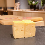 鮨うめざわ - ほんのり温かい玉子