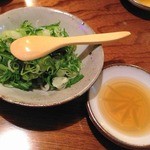 タン焼きのタレとネギ