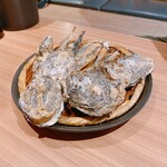 磯っこ商店 - 焼き牡蠣