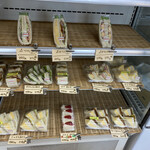 ケーワン - サンドイッチも沢山ありました