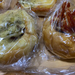 ケーワン - 2種類のバーグ（チーズとケチャップ）