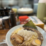 長浜ラーメン - 料理写真:やくみ正油 大盛 850円