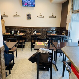 中華バル 和平_2