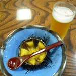 鮨大吉 - 殻つきのウニ