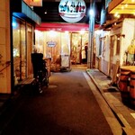 キュル・ド・サック - 本石亭のある袋小路の突き当たり