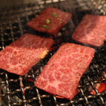 神田焼肉 俺の肉 - 