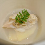 イチリン ハナレ - ⑤ 蒸し筍+蛤、蛤出汁+上湯スープかけ