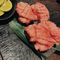 牛牛 西麻布 総本店 - 