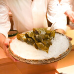 銀座 しのはら - 葛饅頭