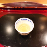 銀座 しのはら - 甘茶：お釈迦様の誕生日にちなんで