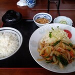 楽亭 - 生姜焼き定食