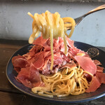 Italian Kitchen VANSAN 祖師ヶ谷大蔵店  - Italian kitchen VANSAN 祖師ヶ谷大蔵店(東京都祖師谷)乗せ放題 イタリア産生ハムのクリームパスタ 1,650円