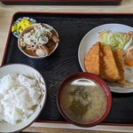 味里屋食堂 - ハムカツ＆目玉焼き定食