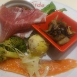 ヴィヴィ ヴェルデ - 前菜の盛合せ