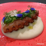 カーサ・デル・チーボ - 炙り蛸の行者大蒜ソース