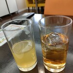 ANAホリデイ・イン - オレンジジュース、ウーロン茶の水割り