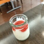 ANAホリデイ・イン - ヨーグルト