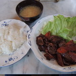 シャトレ - ブタのしょうが焼きランチ